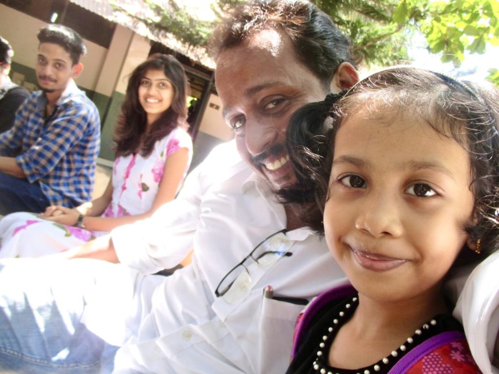 RAYNE – HEALING THROUGH HAPPINESS