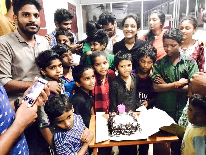 SOULSYNC – MOMENTS THAT MATTER